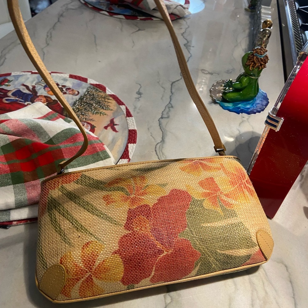 Tommy Bahama Vintage Floral Canvas Shoulder Bag! Fantastic condition!